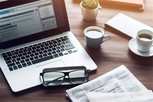 电脑怎么看是什么系统