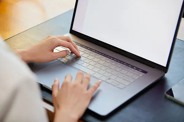 电脑固态硬盘什么牌子好