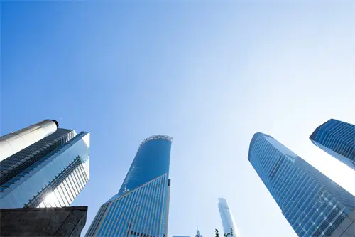 自媒体电脑用什么系统好